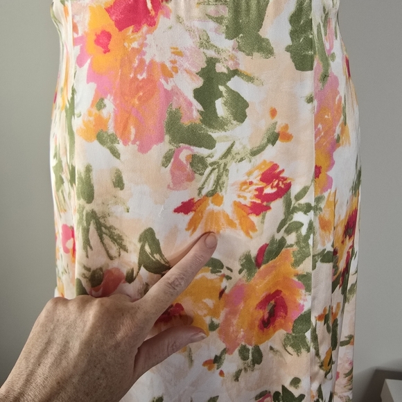 Hutch Ella Floral Satin Open Back Maxi Dress Flutter Sleeves Size 6 Wedding - Picture 9 of 16